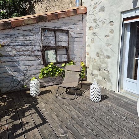 Grande Terrasse Avec Vue Entre Mediterranee Et Pays Cathare Cailla Exterior foto
